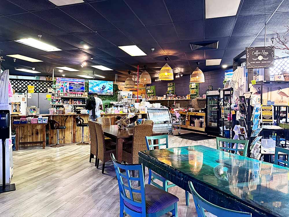 Floating Sea Aquatics - Aquarium in Jacksonville, FL - Snack Cafe