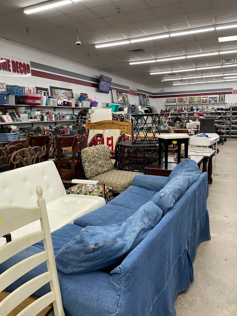 Furniture and Home Decor Worth Exploring Furniture and Home Decor Worth Exploring
