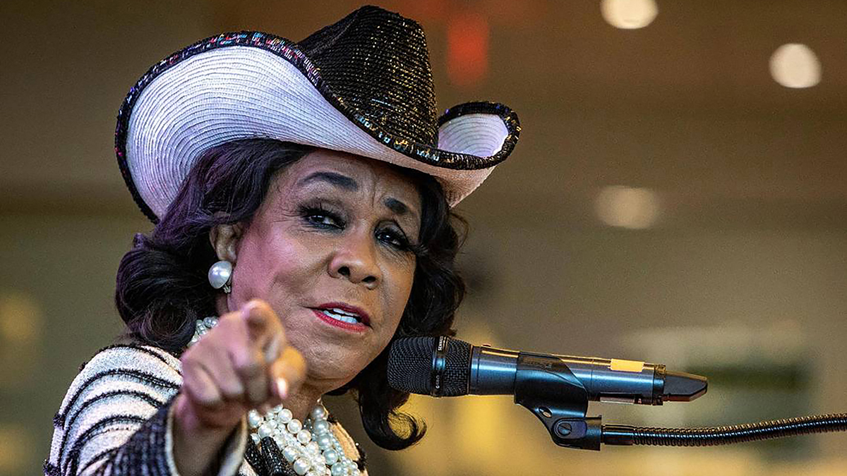 Street naming ceremony being held for Congresswoman Frederica Wilson in Miami Gardens – NBC 6 South Florida