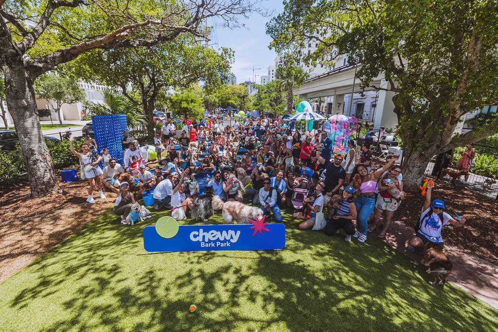 Group Photo for Guinness World Records Attempt