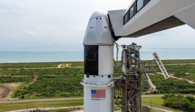 Weather forces SpaceX scrub; launch retry Wednesday could bring sonic boom – Orlando Sentinel