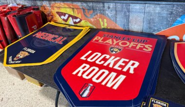 Florida Panthers ‘Garage Sale’ on Saturday a Must for Collectors, Fans