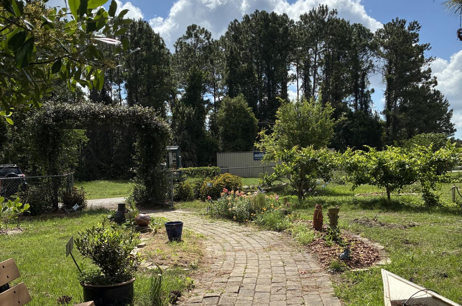 Ogier Gardens provides free workshops, tours for students