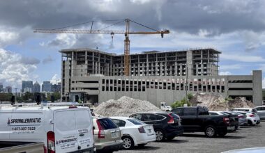 Tampa housing development celebrates topping off for 11-story tower