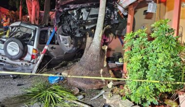 Teen crashes SUV into St. Petersburg home