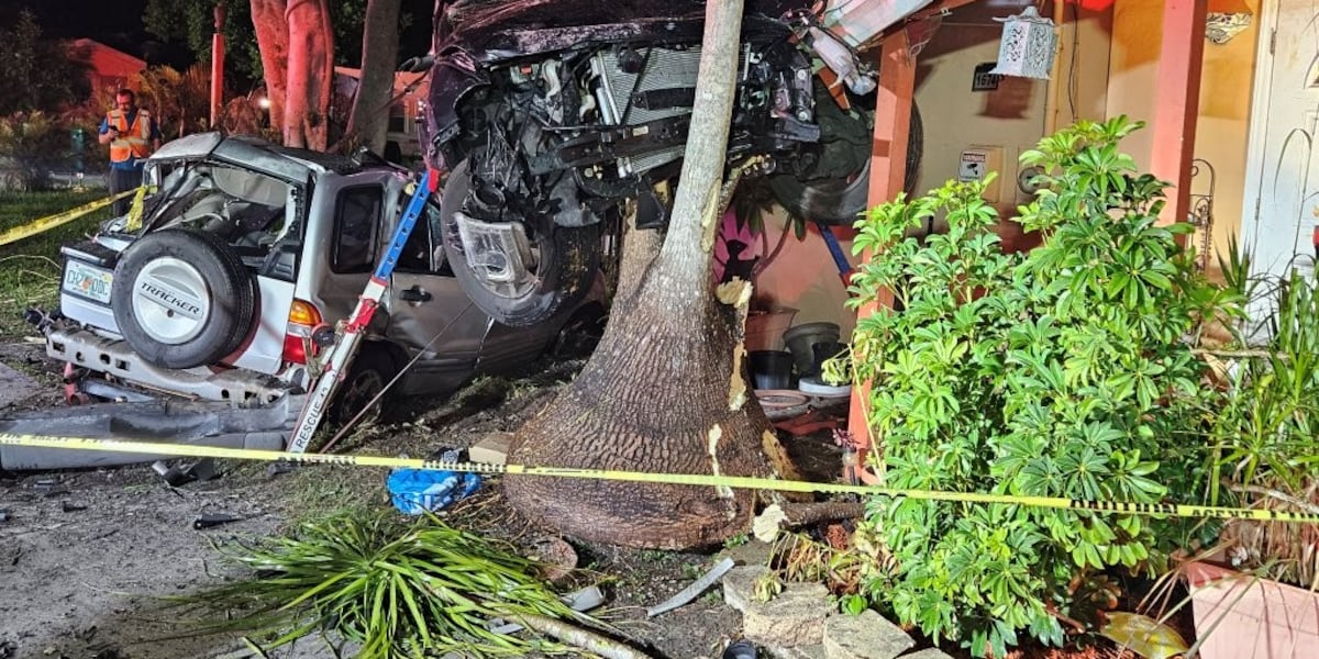 Teen crashes SUV into St. Petersburg home