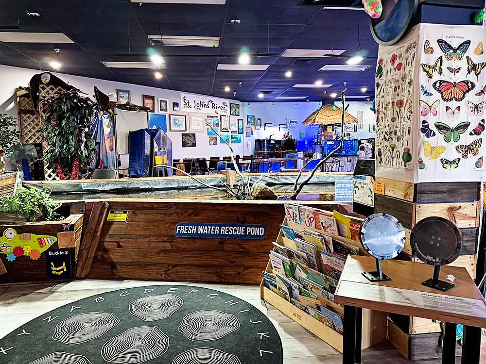 Floating Sea Aquarium in Jacksonville, FL with live animals and touch-tanks.