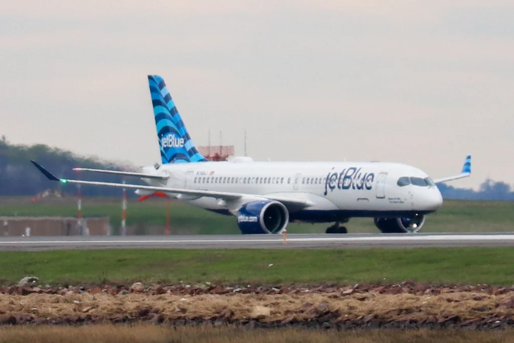JetBlue Airways (B6) is cutting 10 routes across the United States and the Caribbean as the airline reshapes its network to focus on profitability and stronger-performing markets.