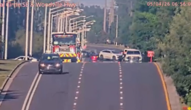 Multi-vehicle crash leaves several injured, blocks traffic on Capital Circle SE