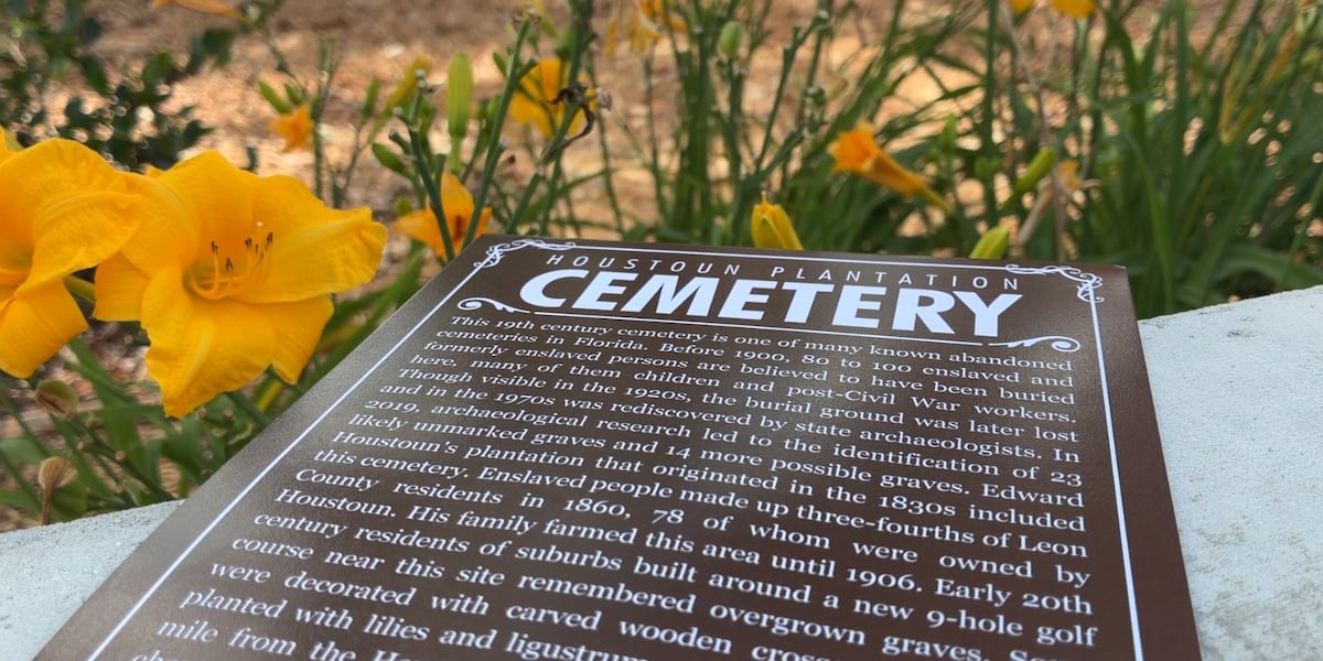 ‘Celebrate freedom’: Community members commemorate historic cemetery ahead of Emancipation Day