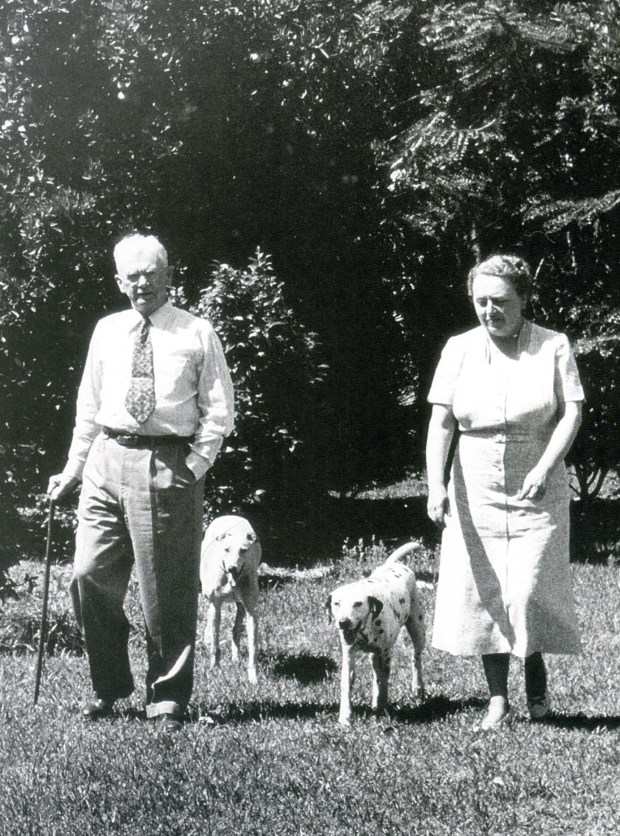 Harry P. and Mary Jane Leu stroll through their gardens. They gave what would become Harry P. Leu Gardens to Orlando in 1961. (Orlando Sentinel File)
