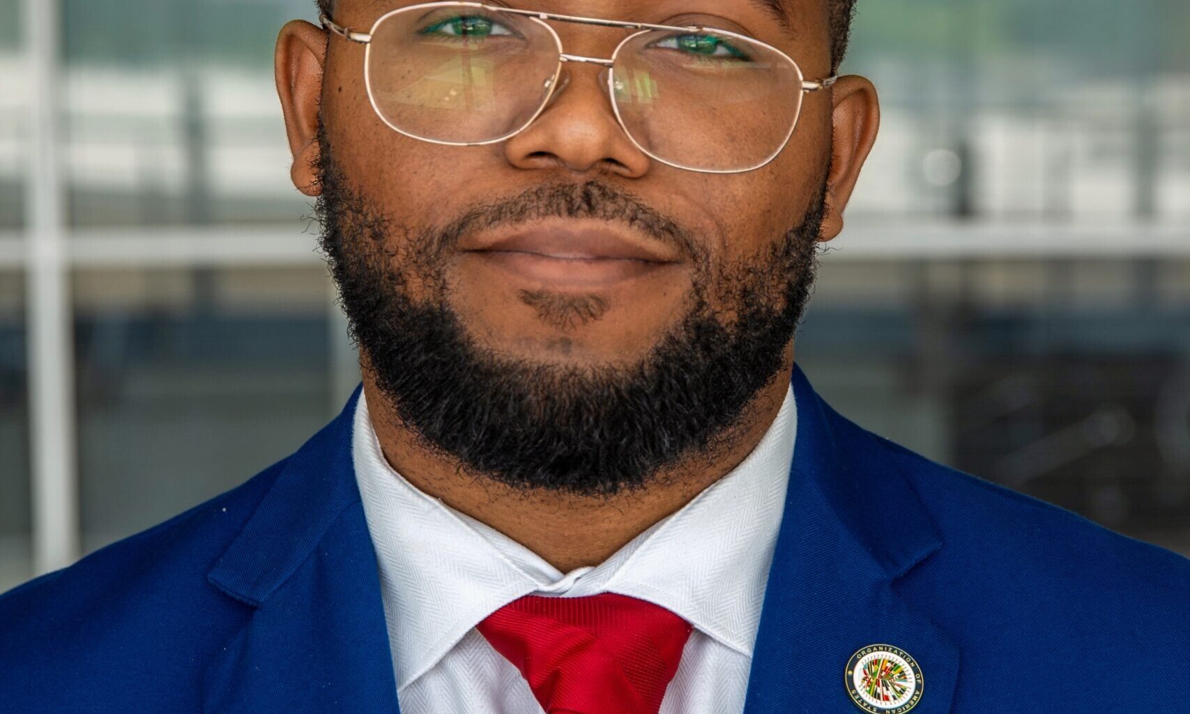 Dominican-American Makai Henry launches bid for Broward School Board seat