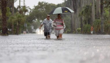 South Florida expects heavy rain and flood risk