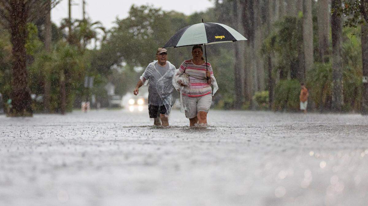 South Florida expects heavy rain and flood risk