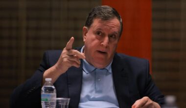 Joe Carollo, Bayfront Park settle Miami whistleblower suit