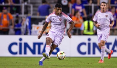 Image of Wilder Cartagena booting the ball against FC Cincinnati.