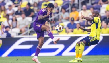Image of Wilder Cartagena controlling the ball against Nashville.