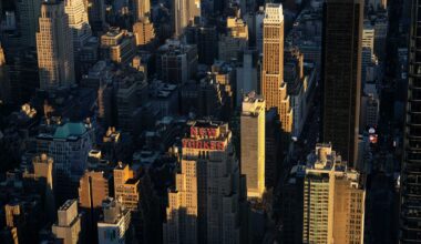 Luxury broker says clients moving from NYC to Miami