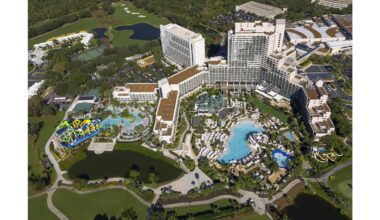 Orlando World Center Marriott Celebrates 40 Years With "Pick Your Perks" Offer