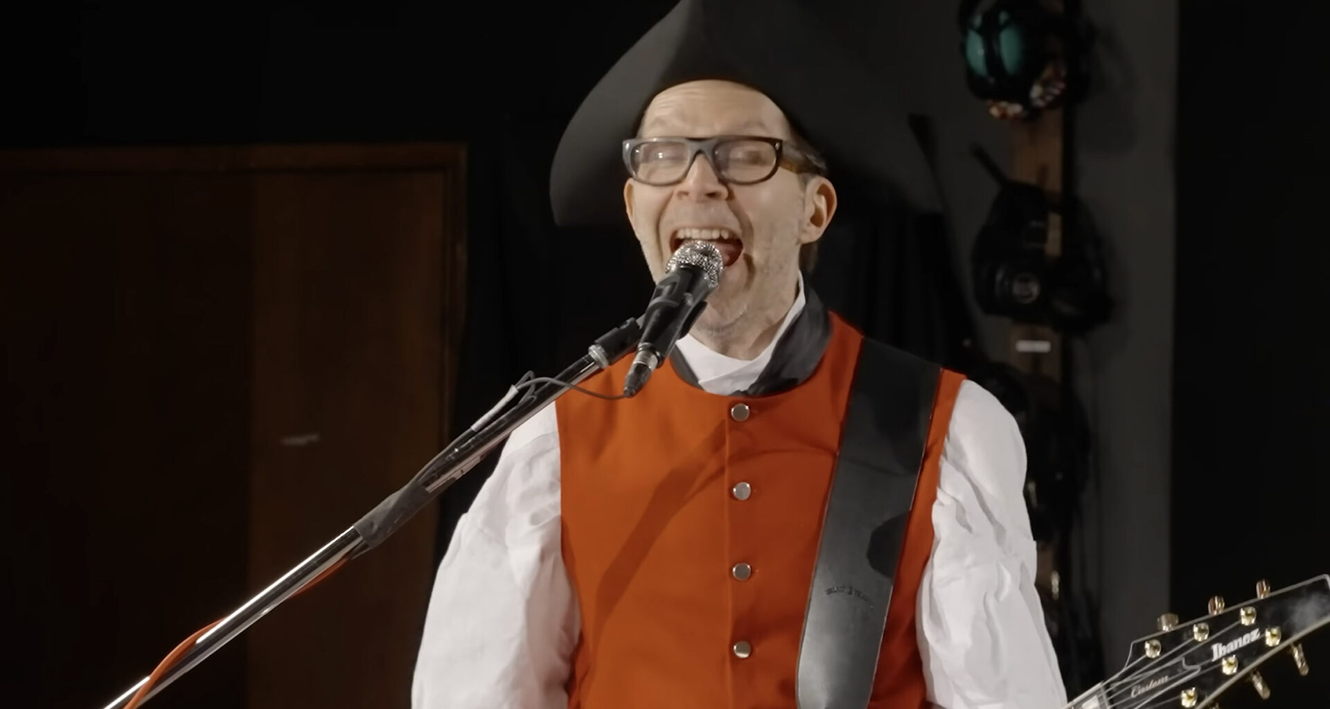 Weekend spotlight: Paul Gilbert, guitarist … and founding father?