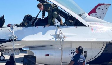Panthers star Matthew Tkachuk flies with Thunderbirds ahead of Fort Lauderdale air show – Sun Sentinel