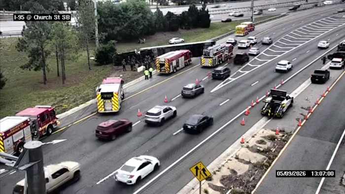 Flipped tractor-trailer blocks left lane on I-95 South