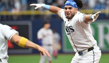 Tampa Bay Rays' Jonathan Aranda celebrates after his walkoff RBI single during the 10th inning of a baseball game against the San Francisco Giants, Sunday, May 3, 2026, in St. Petersburg, Fla. (AP Photo/Jason Behnken)