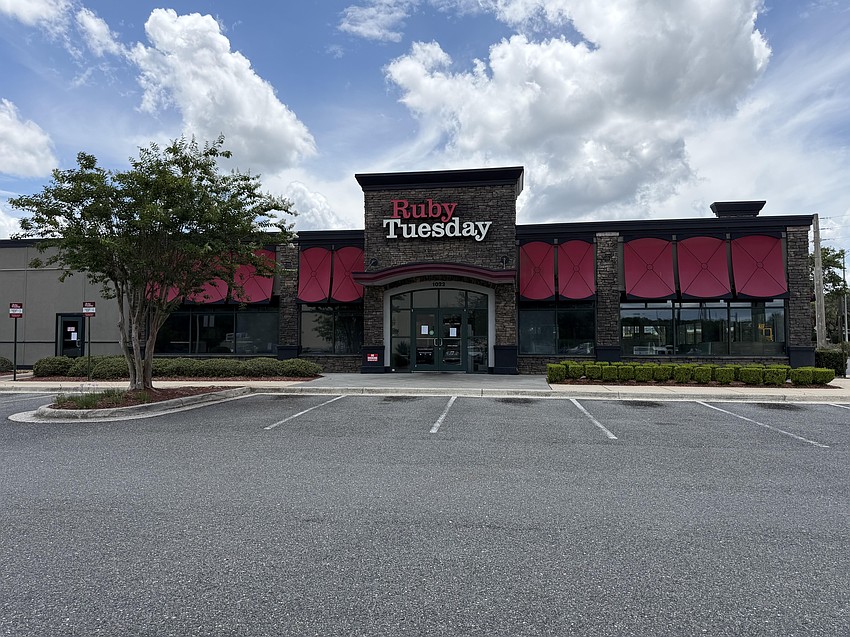 The 5,495-square-foot Regency area Ruby Tuesday restaurant at Monument Road and Interstate 295 was developed in 2002 on 1.21 acres. The 5,495-square-foot Regency area Ruby Tuesday restaurant at Monument Road and Interstate 295 was developed in 2002 on 1.21 acres.