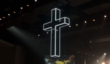 Quay Church sees thousands of visitors each Sunday. (Spectrum News)