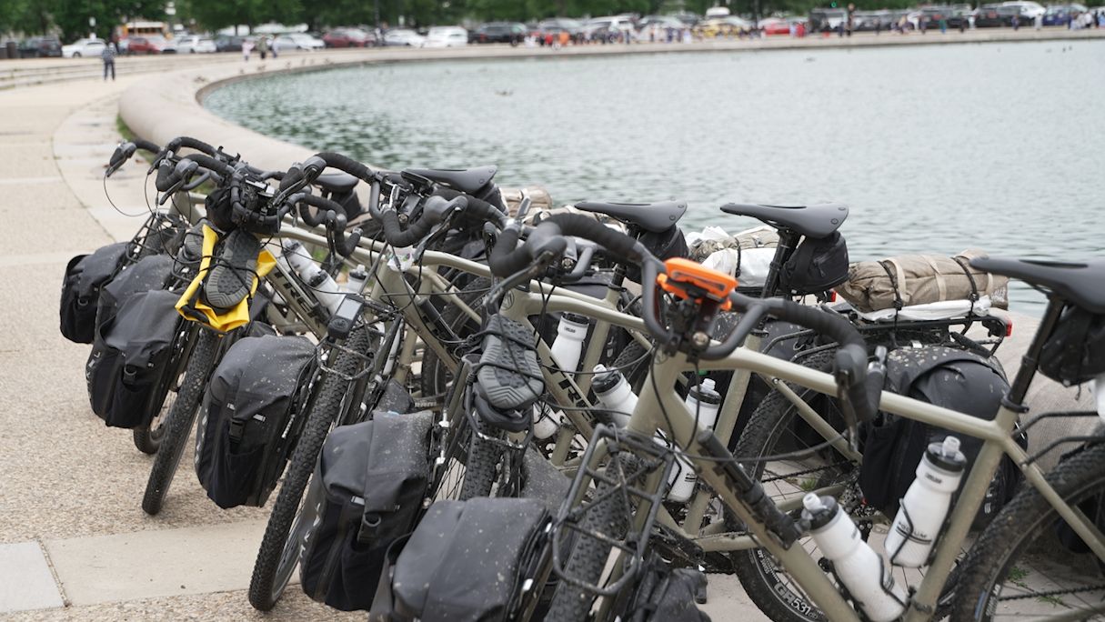 Florida veterans begin cross-country bike trip 