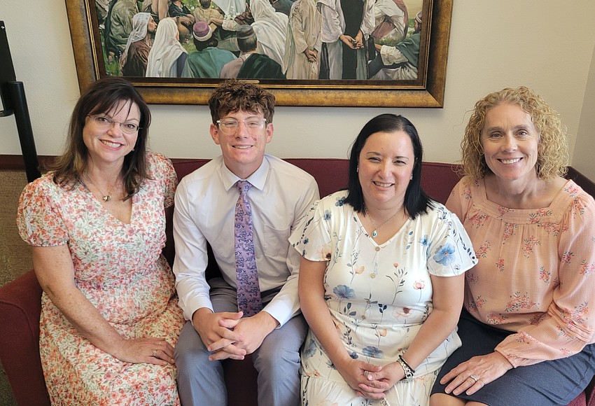 Winter Garden teens graduate from Seminary program