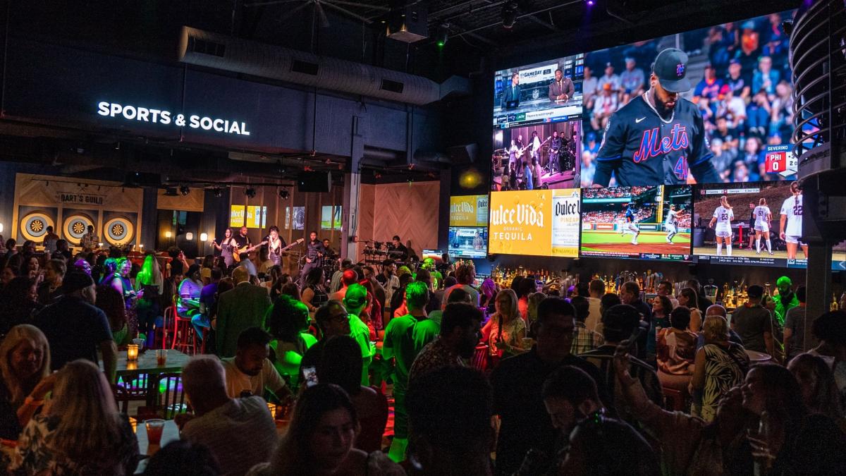 Championship Places to Watch Sports in Orlando: Bars, Breweries & Big Screens