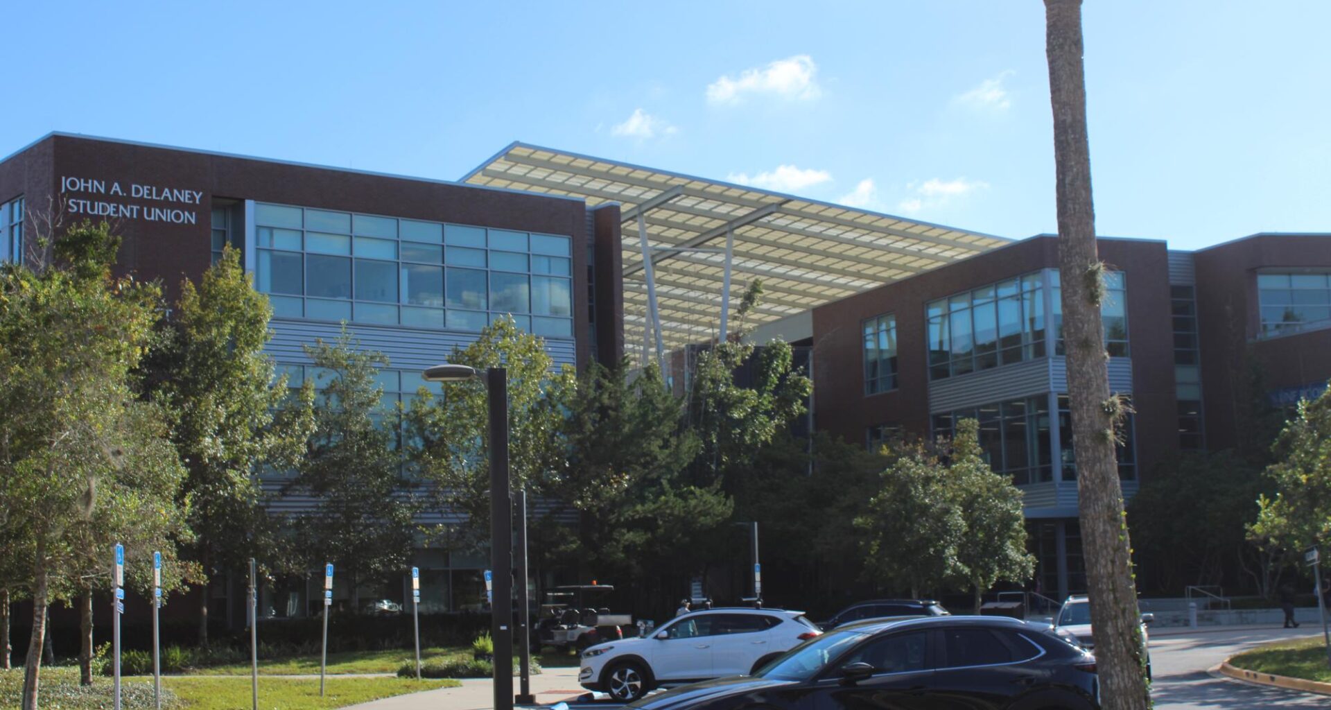 Students, staff weigh need for UNF active assailant drill