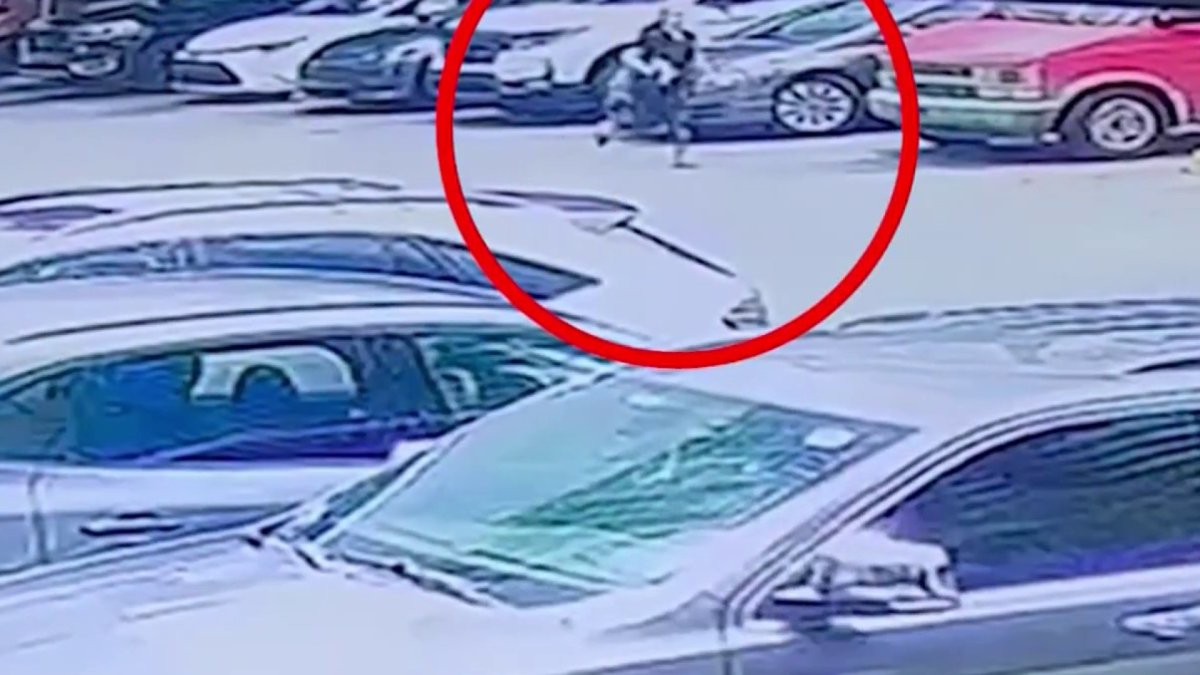 Surveillance shows woman chasing after SUV that hit her car in Brickell – NBC 6 South Florida