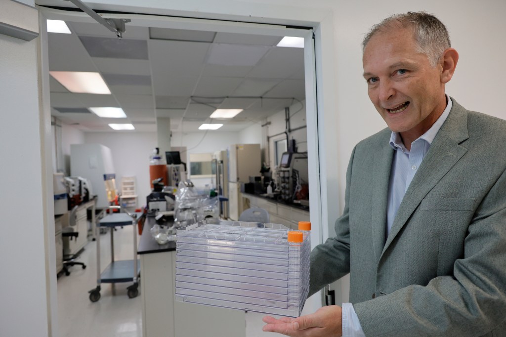 ‘Demand is growing:’ Plantation lab ramps up stem-cell production – Sun Sentinel