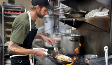 6 South Florida eateries on Guy Fieri’s ‘Diners, Drive-Ins & Dives’