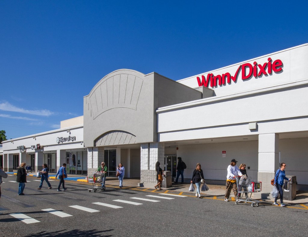 Sold: 2 Orlando-area shopping centers anchored by grocers