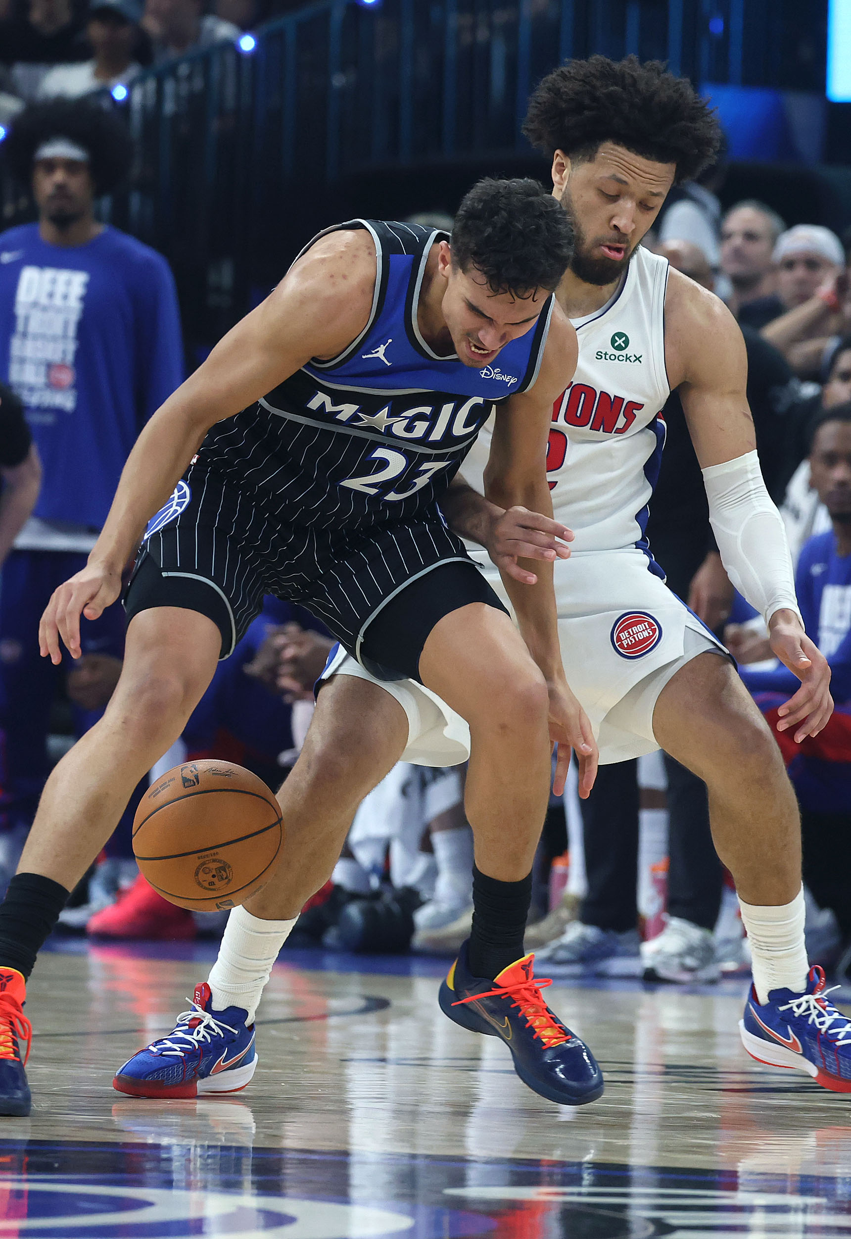 Orlando forward Tristan da Silva (23) loses the ball in...