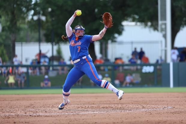 Florida pitcher Keegan Rothrock threw a complete-game shuout during the Gators' 8-0 mercy-rule win in five inning against Georgia Tech Saturday in the NCAA Regionals in Gainesville. (Hannah White / UF's University Athletics Association)