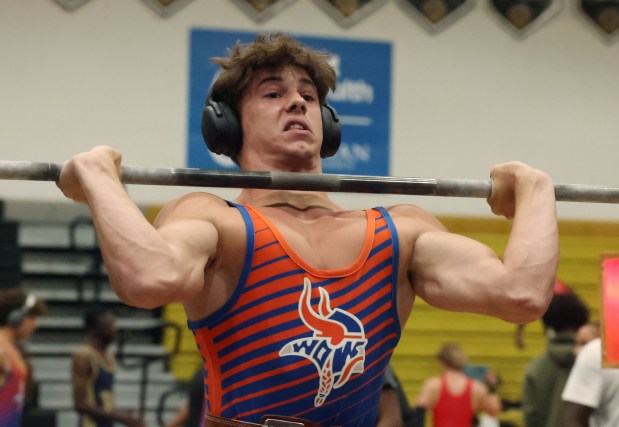 West Orange weightlifter Luca Bruno lifts during a match at Ocoee High School on Wednesday, April 8, 2026. (Stephen M. Dowell/Orlando Sentinel)