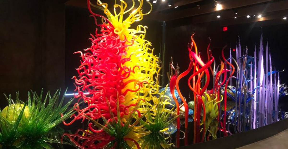 This massive Florida gallery features surreal glass sculptures that feel like something out of Avatar