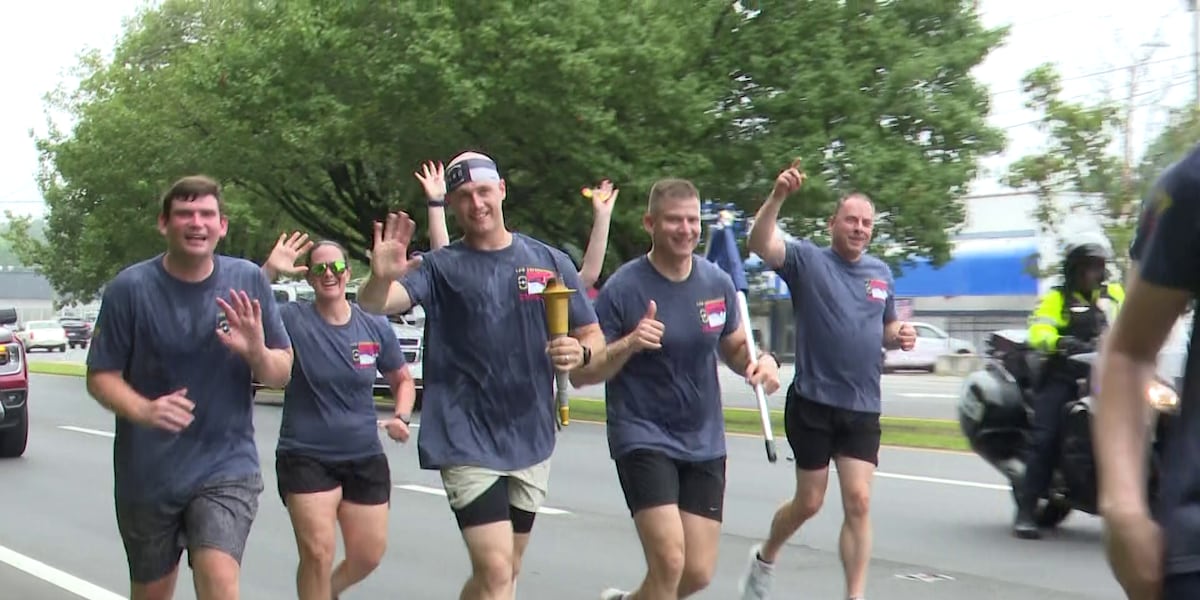 Jacksonville police participate in Special Olympics Torch Run