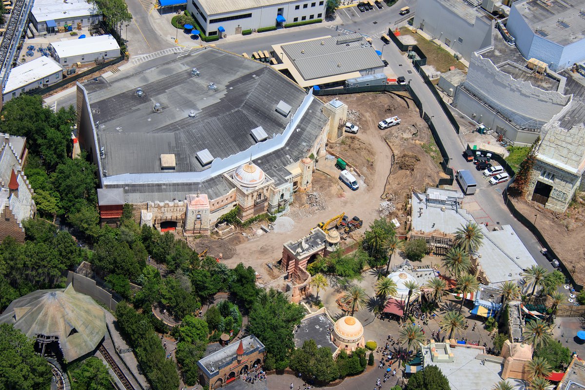 Demolition underway at Lost Continent