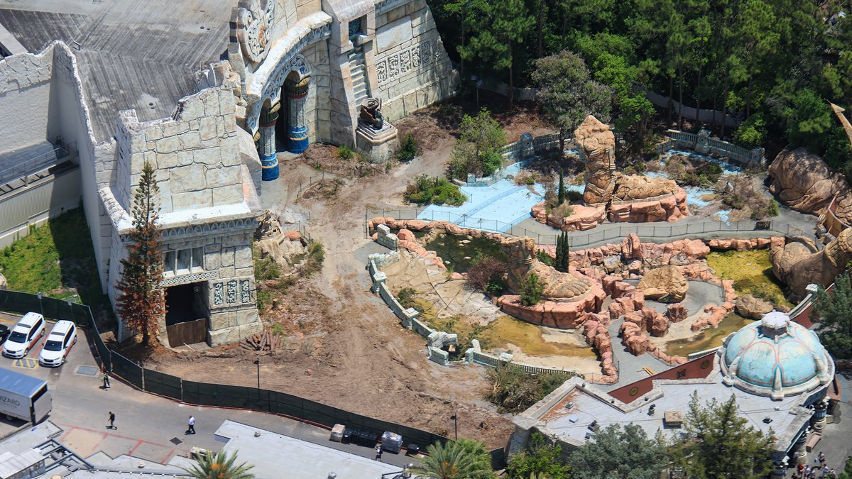 Demolition underway at Lost Continent