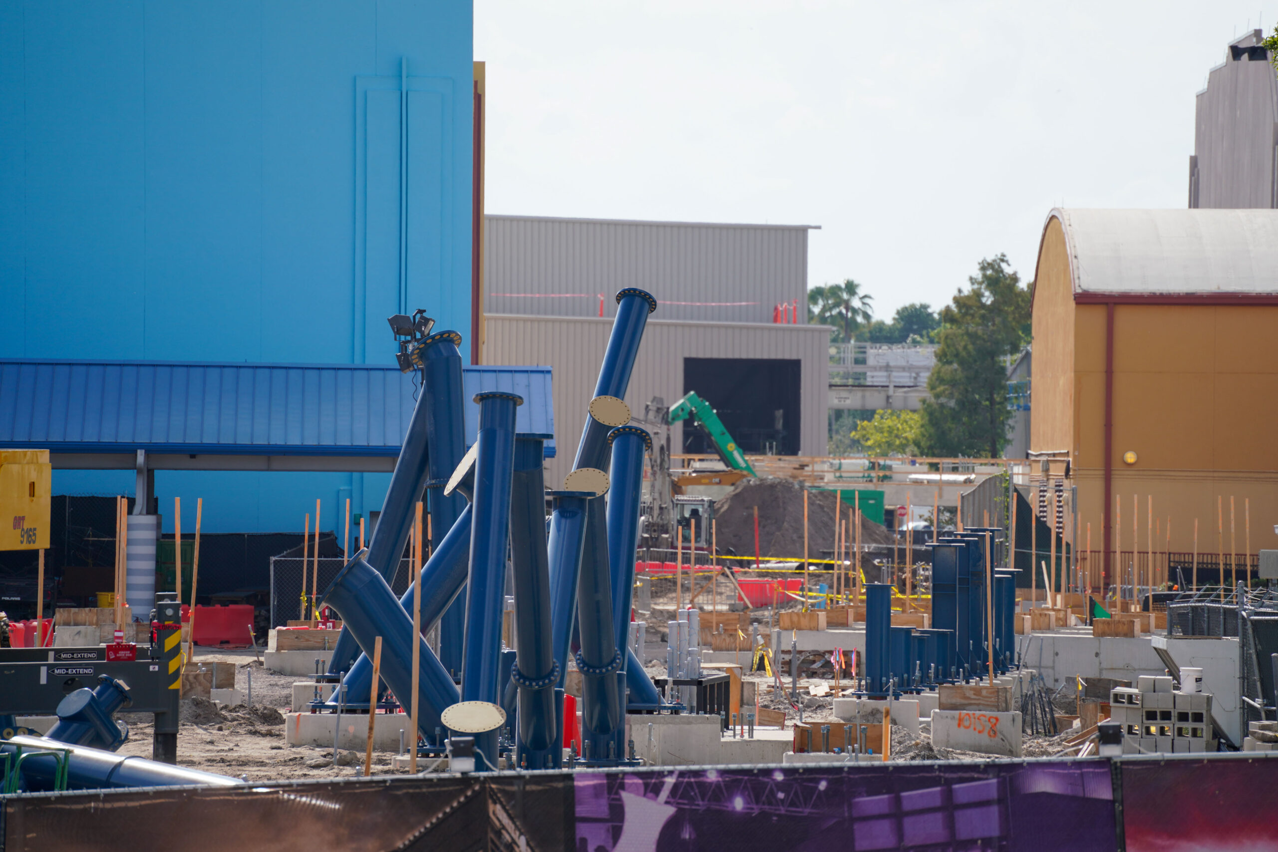 Vertical Construction Proceeds on Hollywood Drift