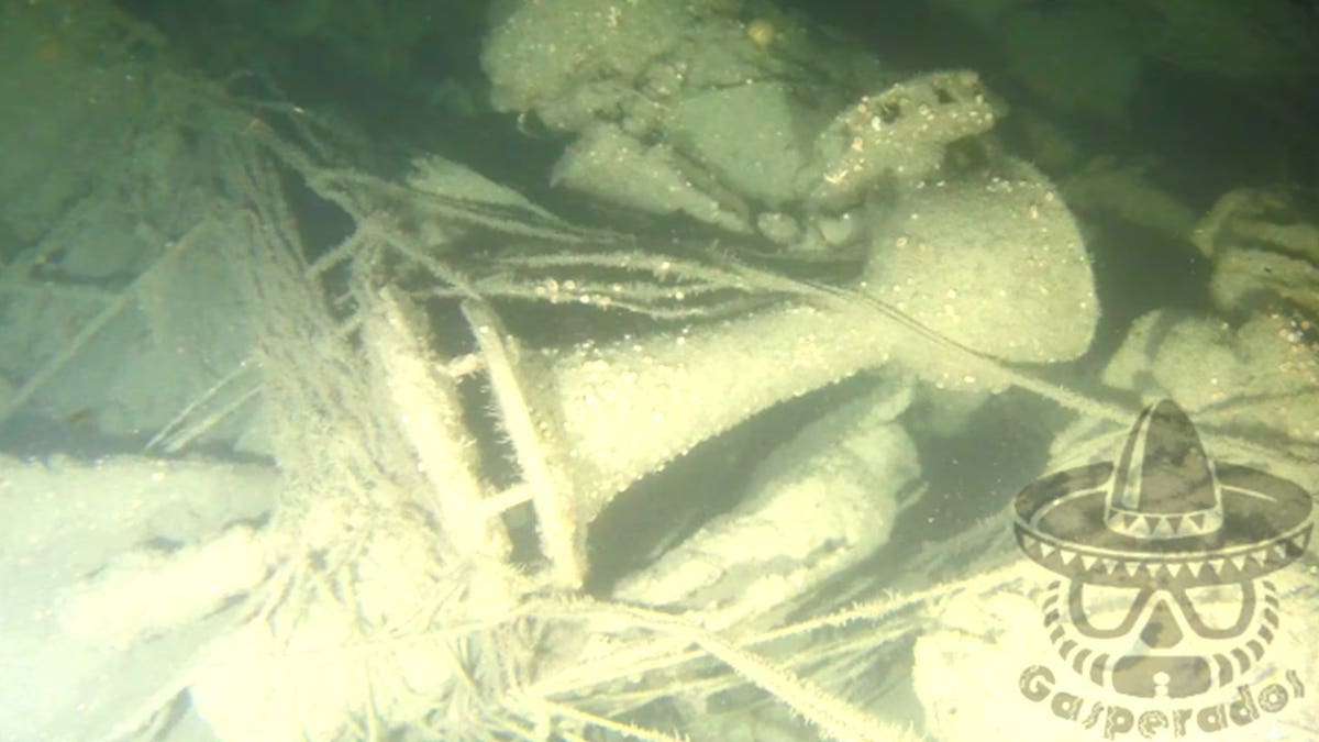 Underwater image of Tampa wreck, debris
