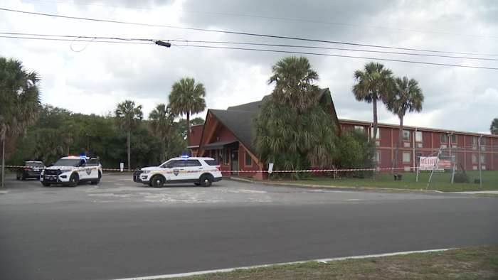 Man found shot to death at motel on Golfair Blvd.