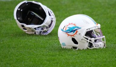 Miami Dolphins Rookie Le'Veon Moss Retires Suddenly At 23