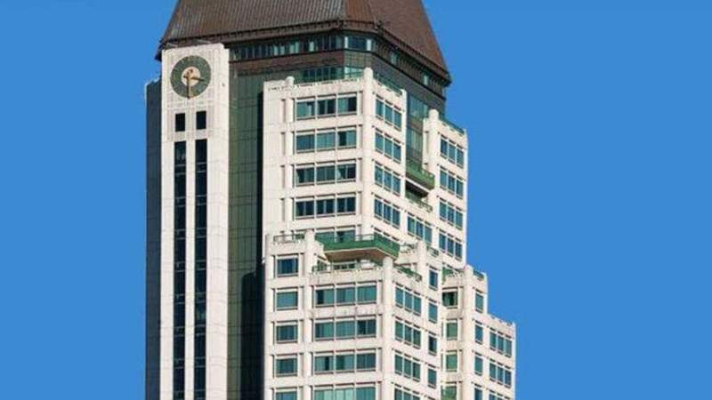 200 Central Avenue office tower in downtown St. Pete has a new owner