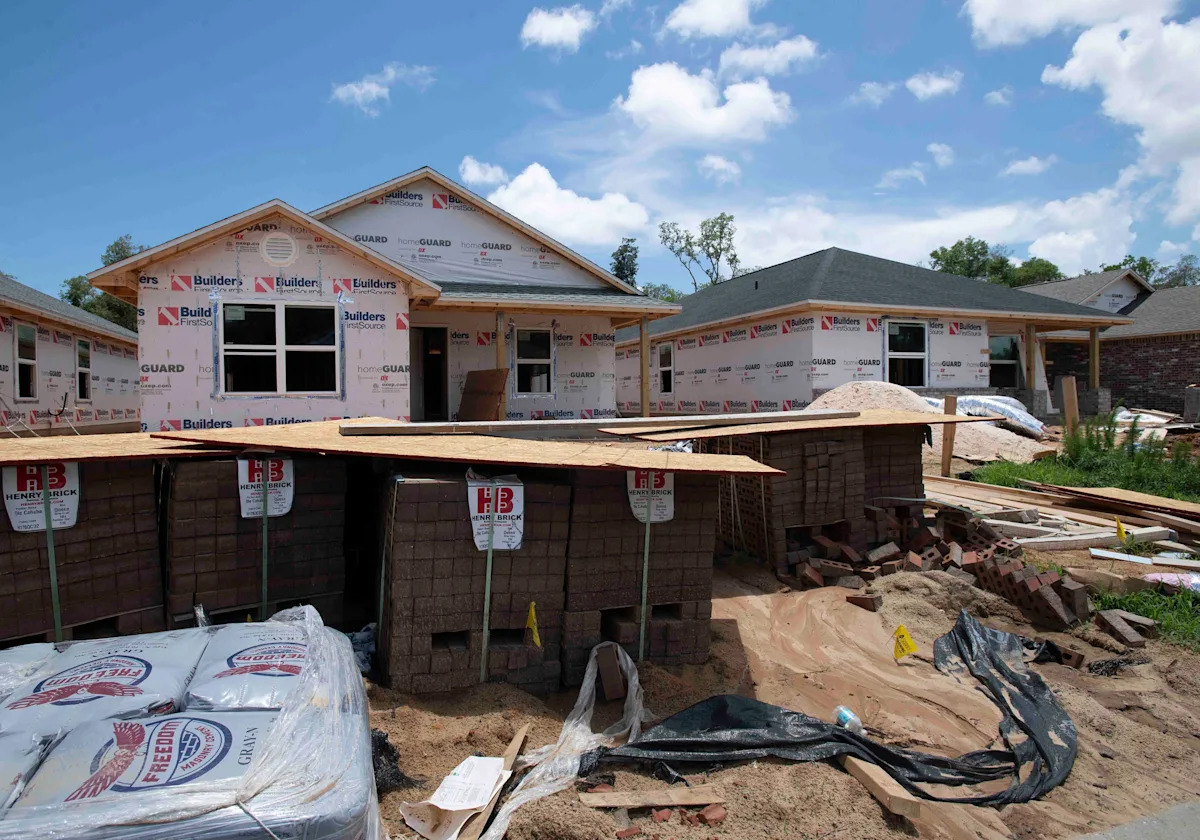 Property taxes already low in Escambia, Santa Rosa amid Florida debate